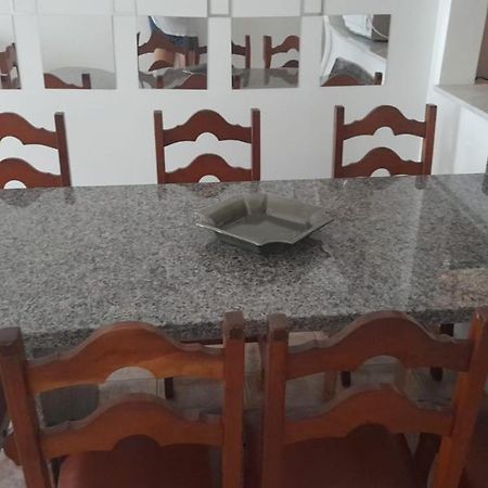 Aconchegante E Amplo Apartamento Familiar Pertinho Da Praia! Guarujá Eksteriør billede
